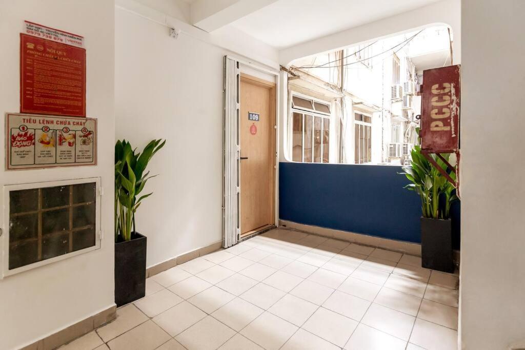 Modern, Cozy & Fully Equipped 2Br Apt In D4, 5M To D1 Хошимин Экстерьер фото