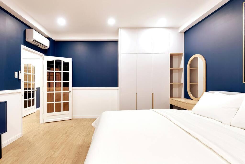 Modern, Cozy & Fully Equipped 2Br Apt In D4, 5M To D1 Хошимин Экстерьер фото
